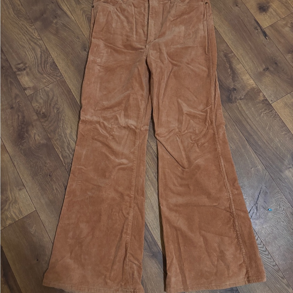 Wrangler Tan Corduroy Pants